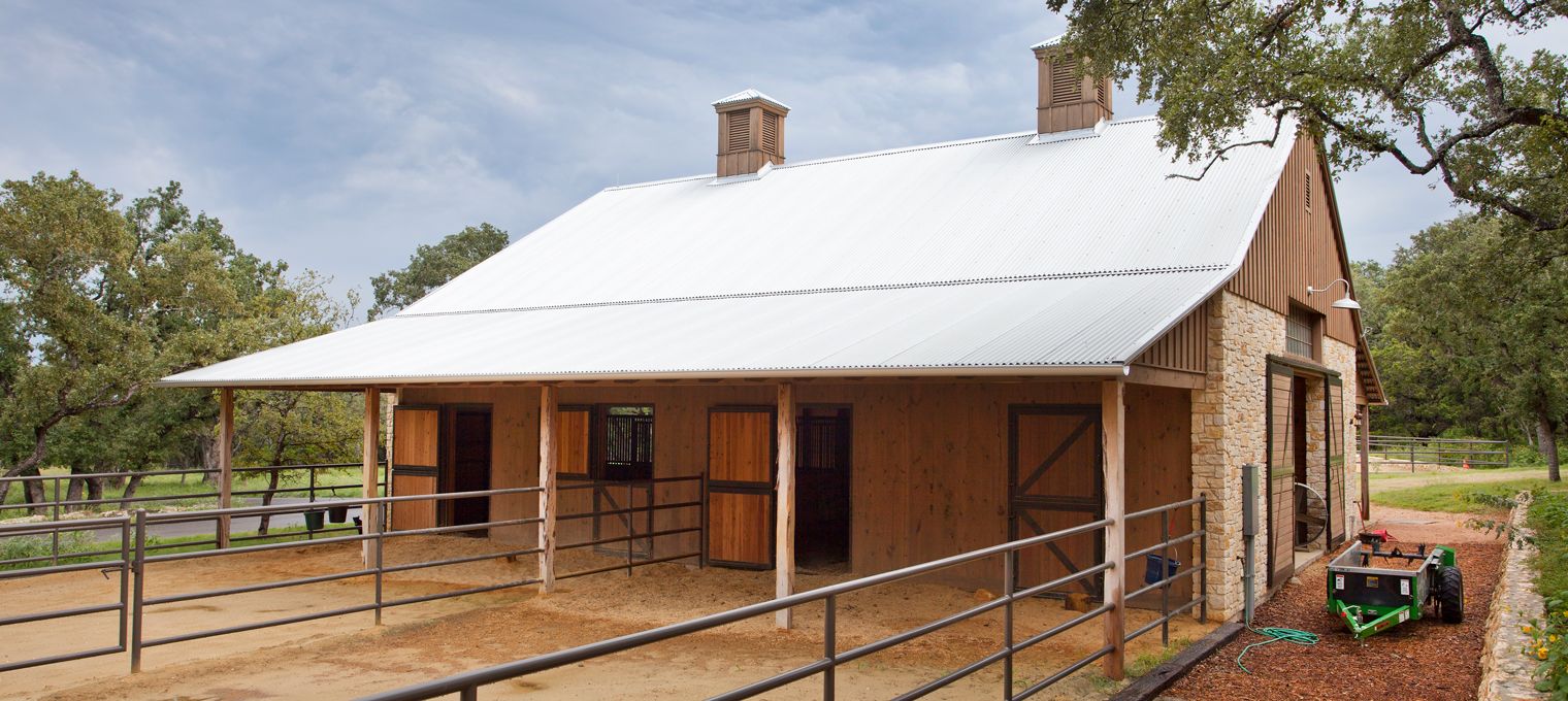 commercial timber frame barn10