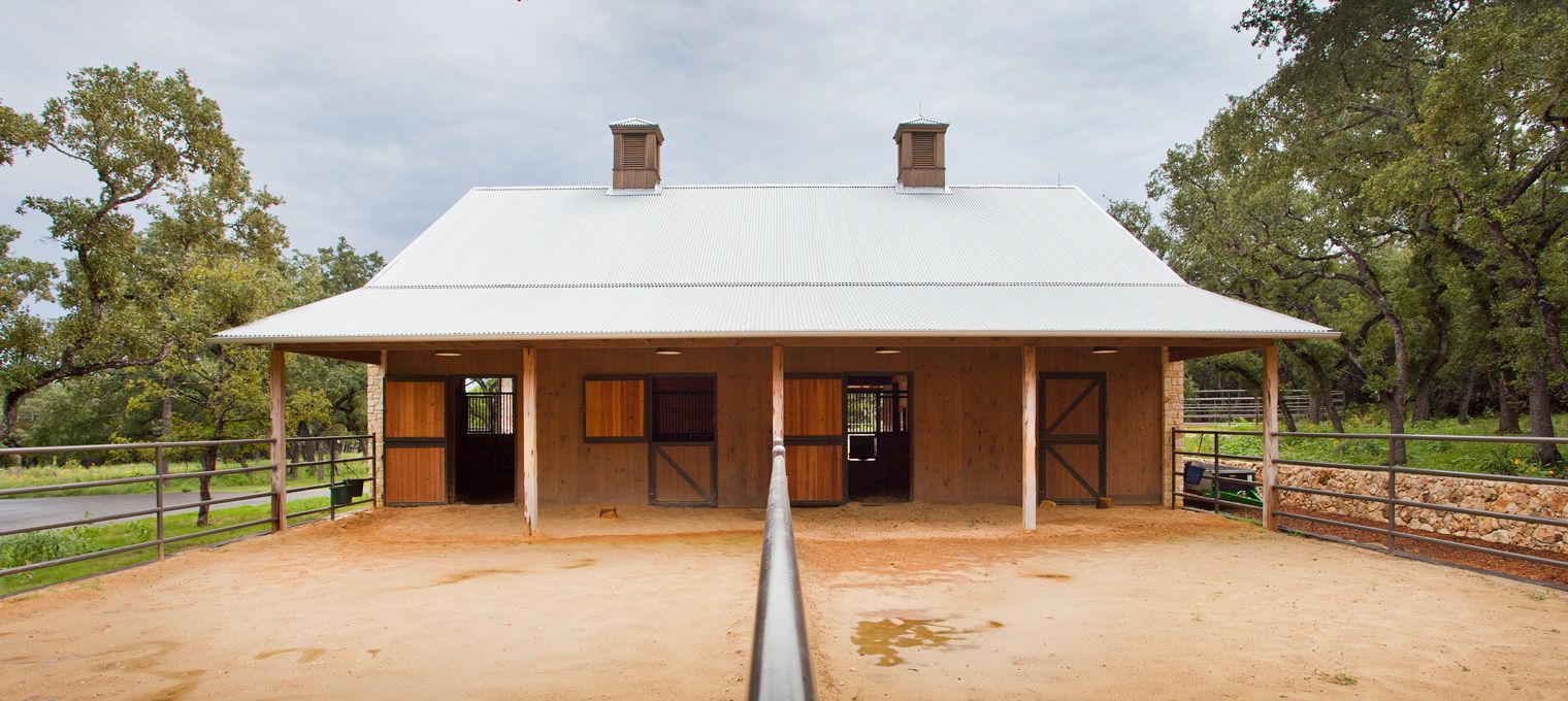 commercial timber frame barn8