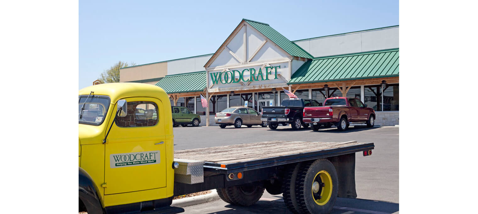 commercial timber frame woodcraft storefront3
