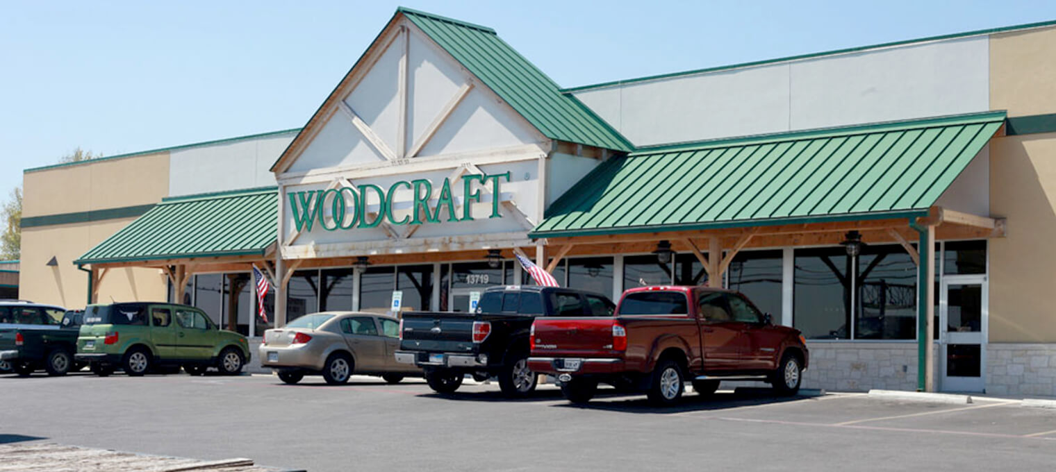 commercial timber frame woodcraft storefront4