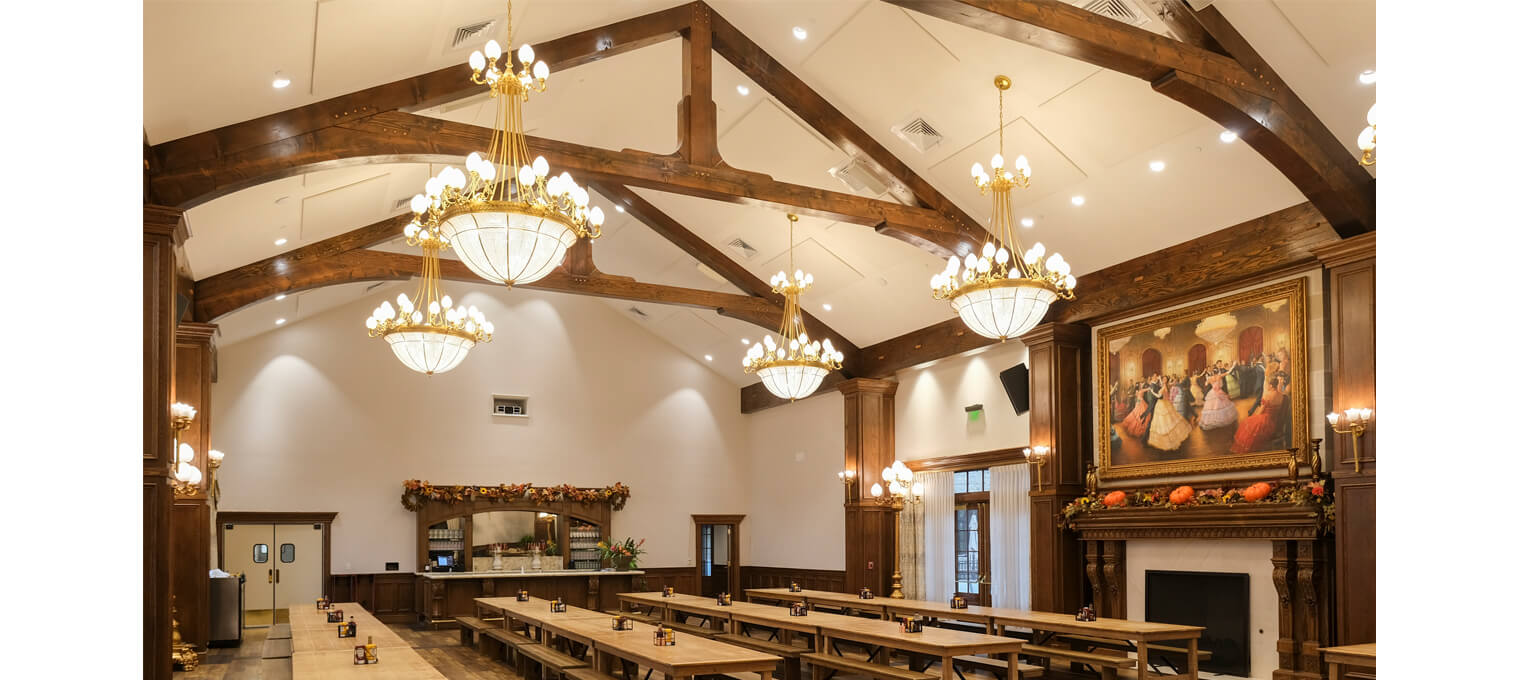 commercial timber frame altstadt brewery trusses & accents3