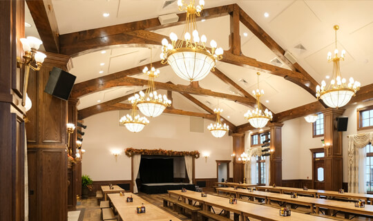 Commercial Timber Frame Altstadt Brewery Trusses & Accents