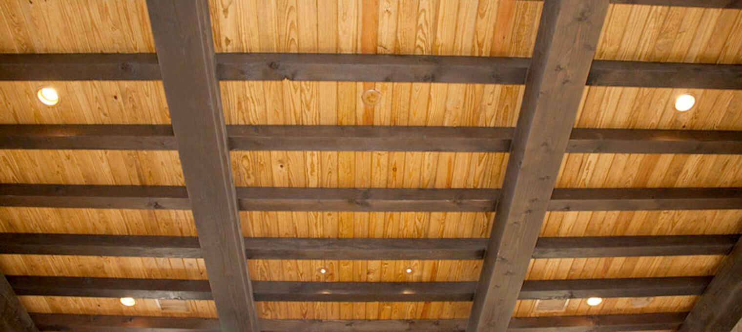 residential timber frame trusses & accent's Project 8