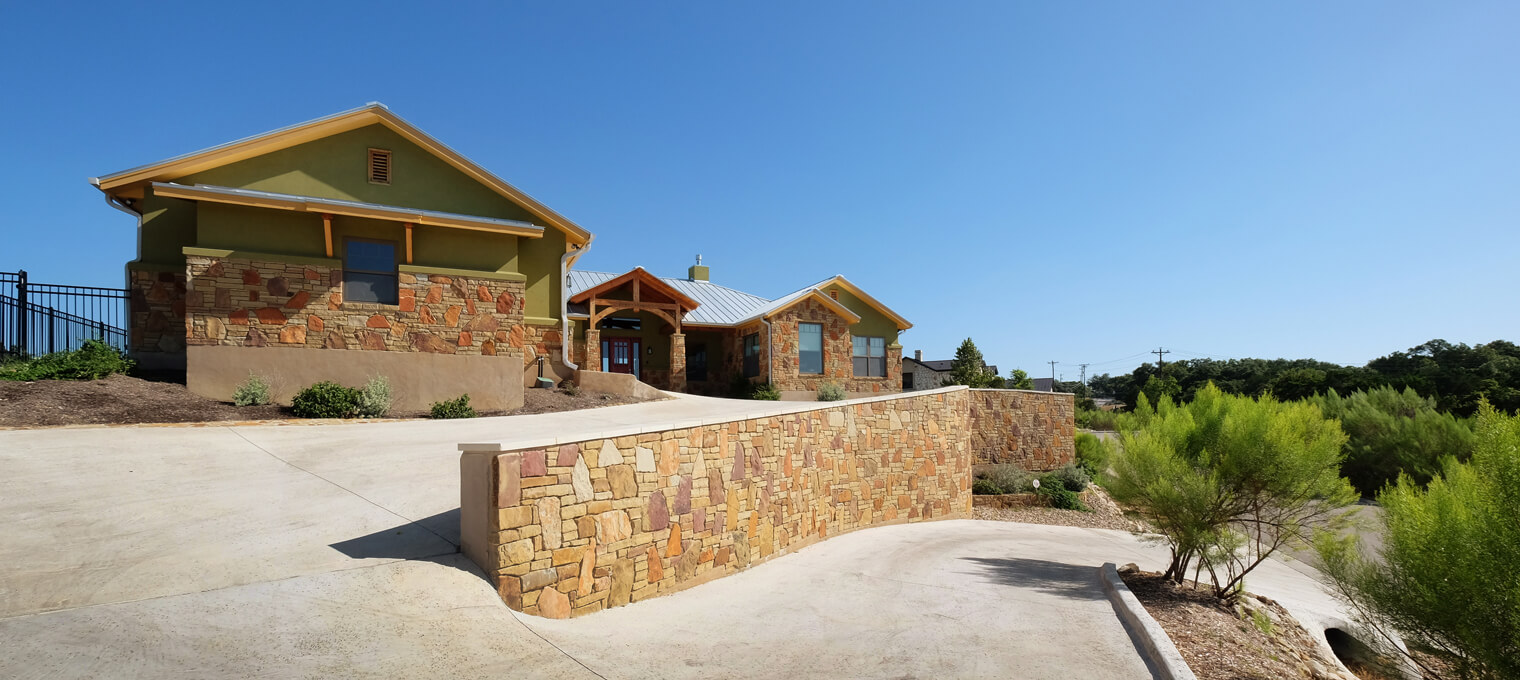 timber frame home lake view project2