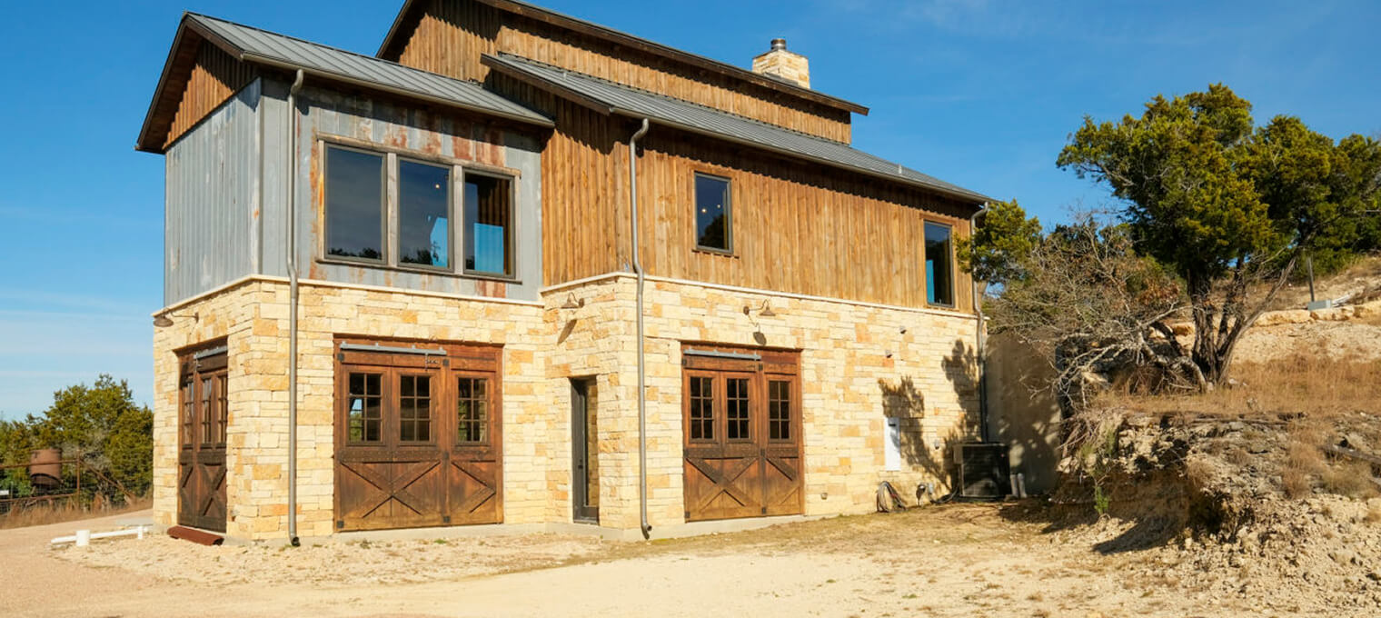 timber frame home hilltop party barn9
