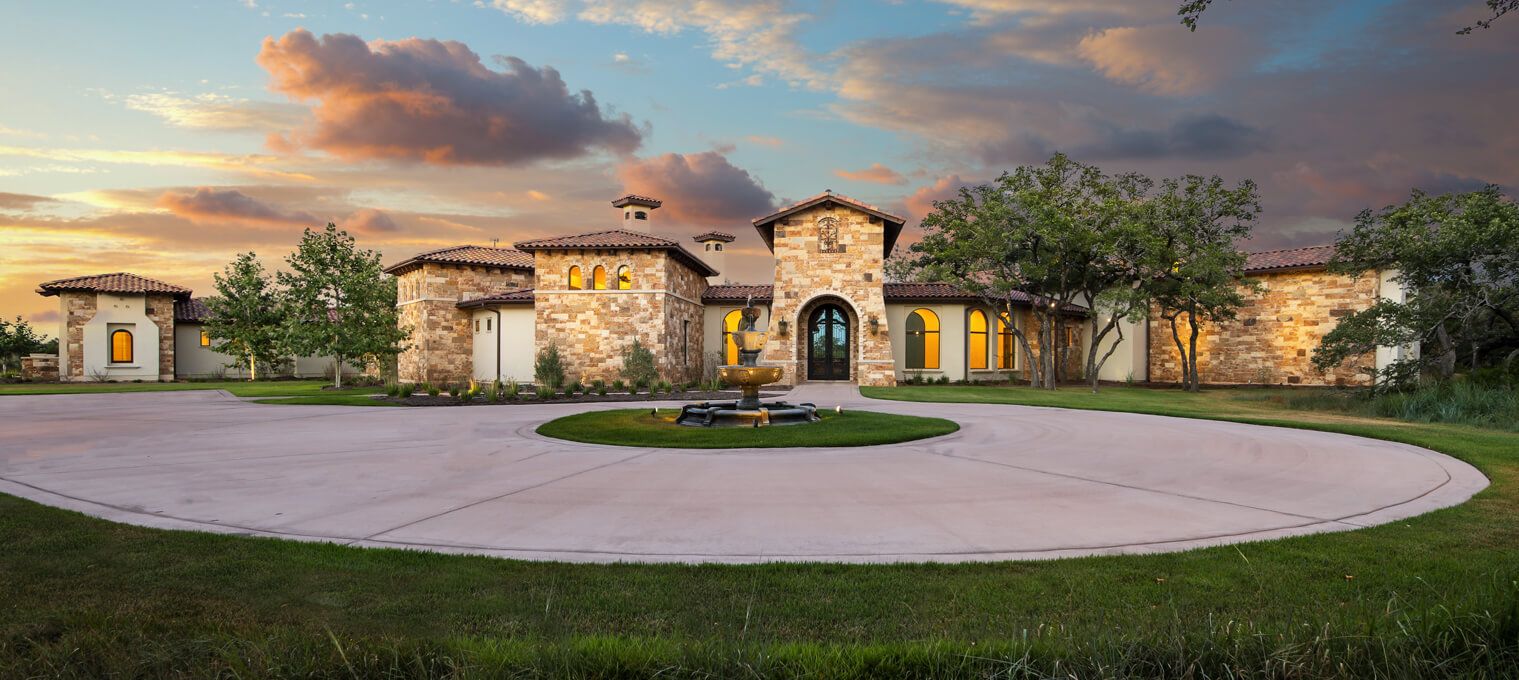 timber frame home Mediterranean1