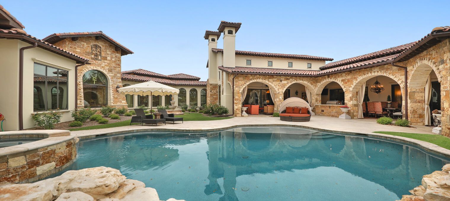 timber frame home Mediterranean11