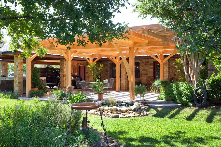 Outdoor Pergolas & Arbors